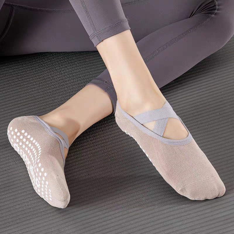 Chaussettes de yoga profession - Pilates & Yoga Reversible Mockneck Sweatshirt avis et prix