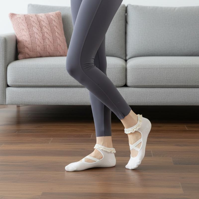 1 paire de chaussettes de Pila - Pilates & Yoga Reversible Mockneck Sweatshirt avis et prix